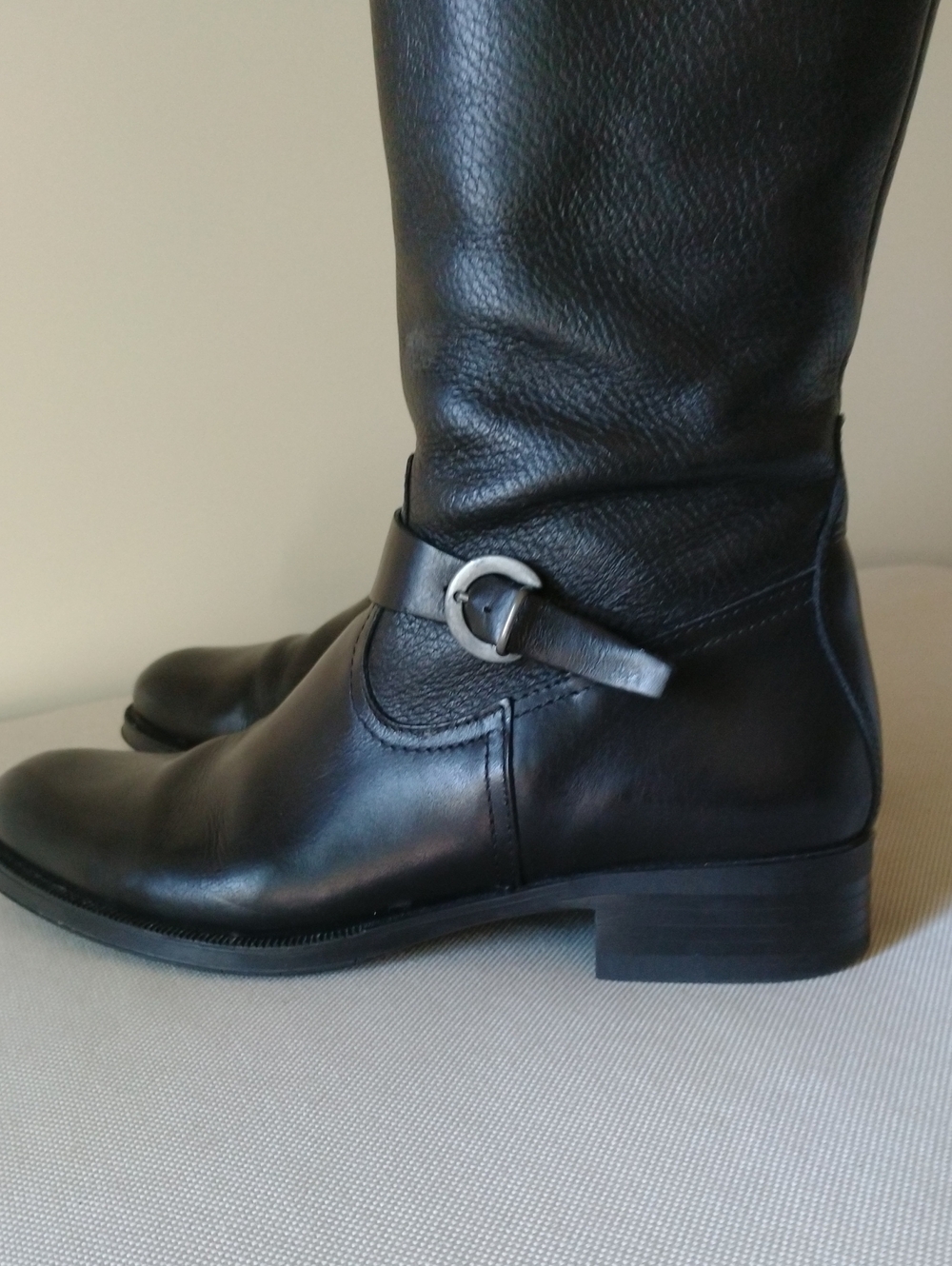 Aldo Tall Black Leather Boots with buckles, size 40 - Picture 7 of 13